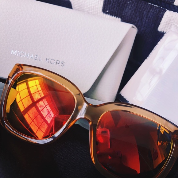 Michael Kors Polarized San Destin Sunglasses - Picture 2 of 8